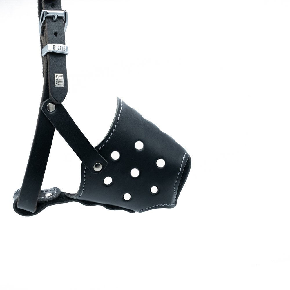 Doggie Eğitim Serisi Gerçek Deriden El Yapımı Kısa Burunlu Köpek Ağızlığı M-1,5x50-55cm - Black